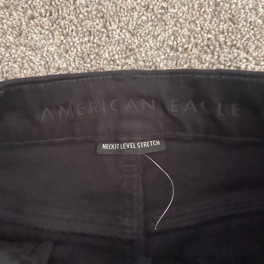 American Eagle Outfitters Ne(x)t Level Stretch High Waist Black Shorts, size 6 - Picture 2 of 4